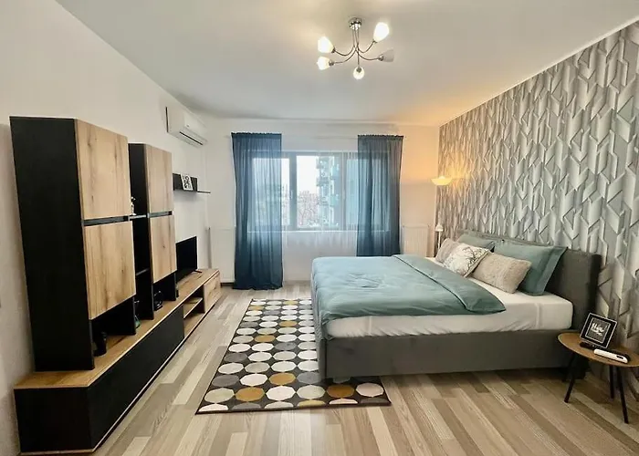 Flat In A Quiet Area - Carol Park Bucharest