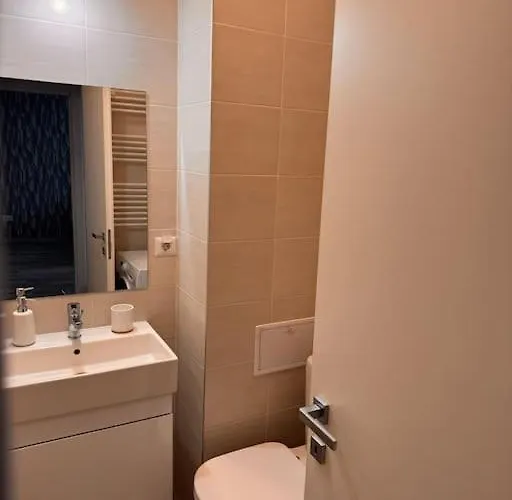 Apartment Flat In A Quiet Area - Carol Park *