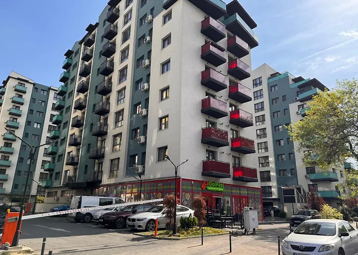 Flat In A Quiet Area - Carol Park Apartment *